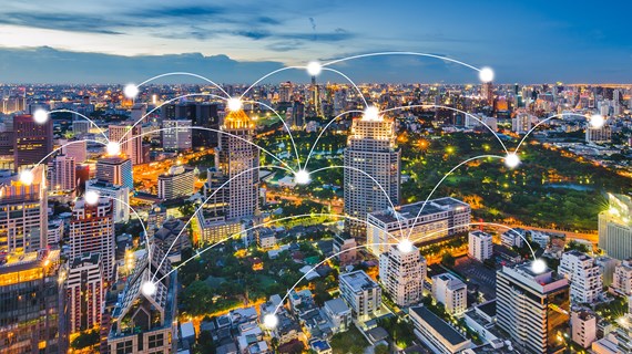 Smart_city_View_LoT_AdobeStock_187993705needsret _ID 125411_.jpeg (5.7 MB)