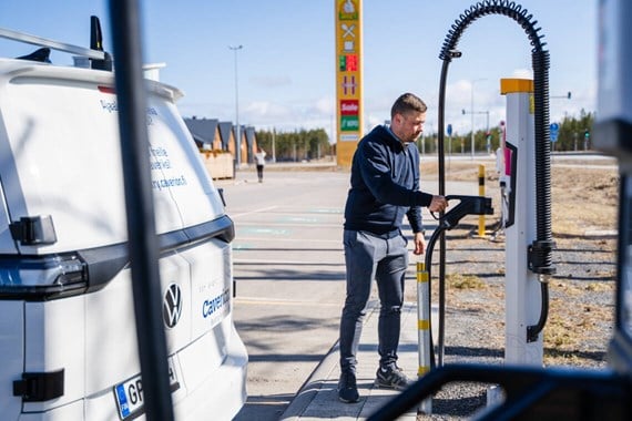 Latausinfrastruktuurin kehittäminen KPO:n kanssa 