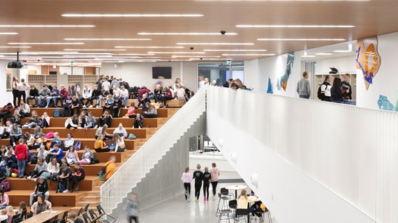 Turku Syvälahti Caverion sisätilat.jpg (1.6 MB)
