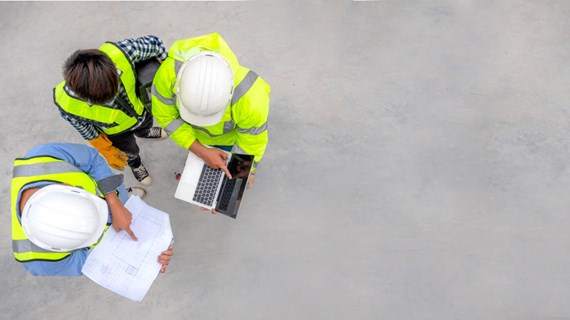 Civil Engineer Conversation (457644513)_Medium.jpeg (79.3 KB)