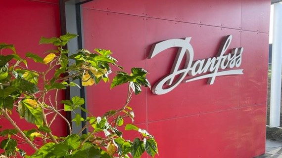 Danfoss rødt billede 2.JPG (56.4 KB)