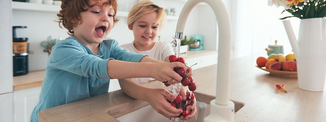 Unsachgemäß installierte und g ewartete Sanitäranlagen können zum Gesundheitsrisiko werden. 